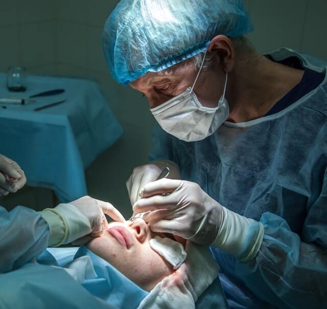 An Oculoplastic specialist surgeon in London